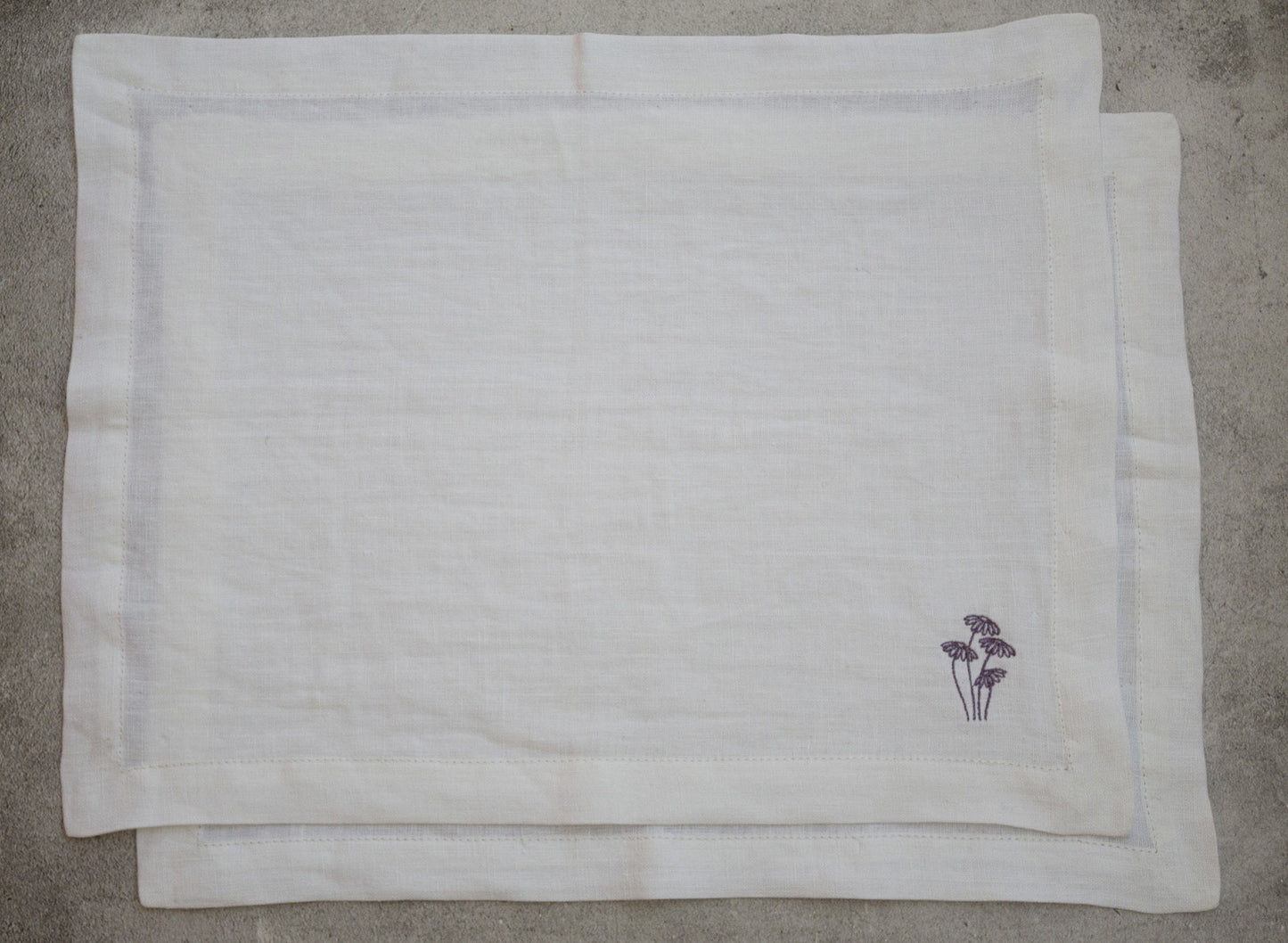 Kit Mantel + Servilleta Purple daisies