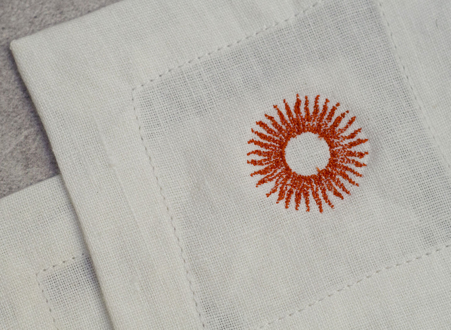 Kit Mantel + Servilleta + Coctelera Warm Sun