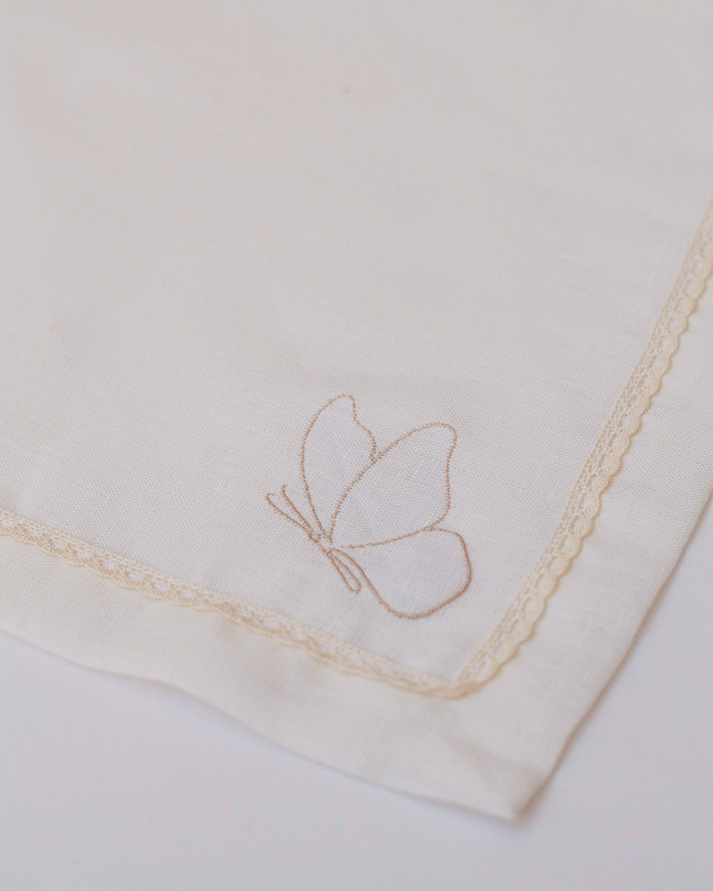 Kit Mantel + Servilleta Soft Flutter