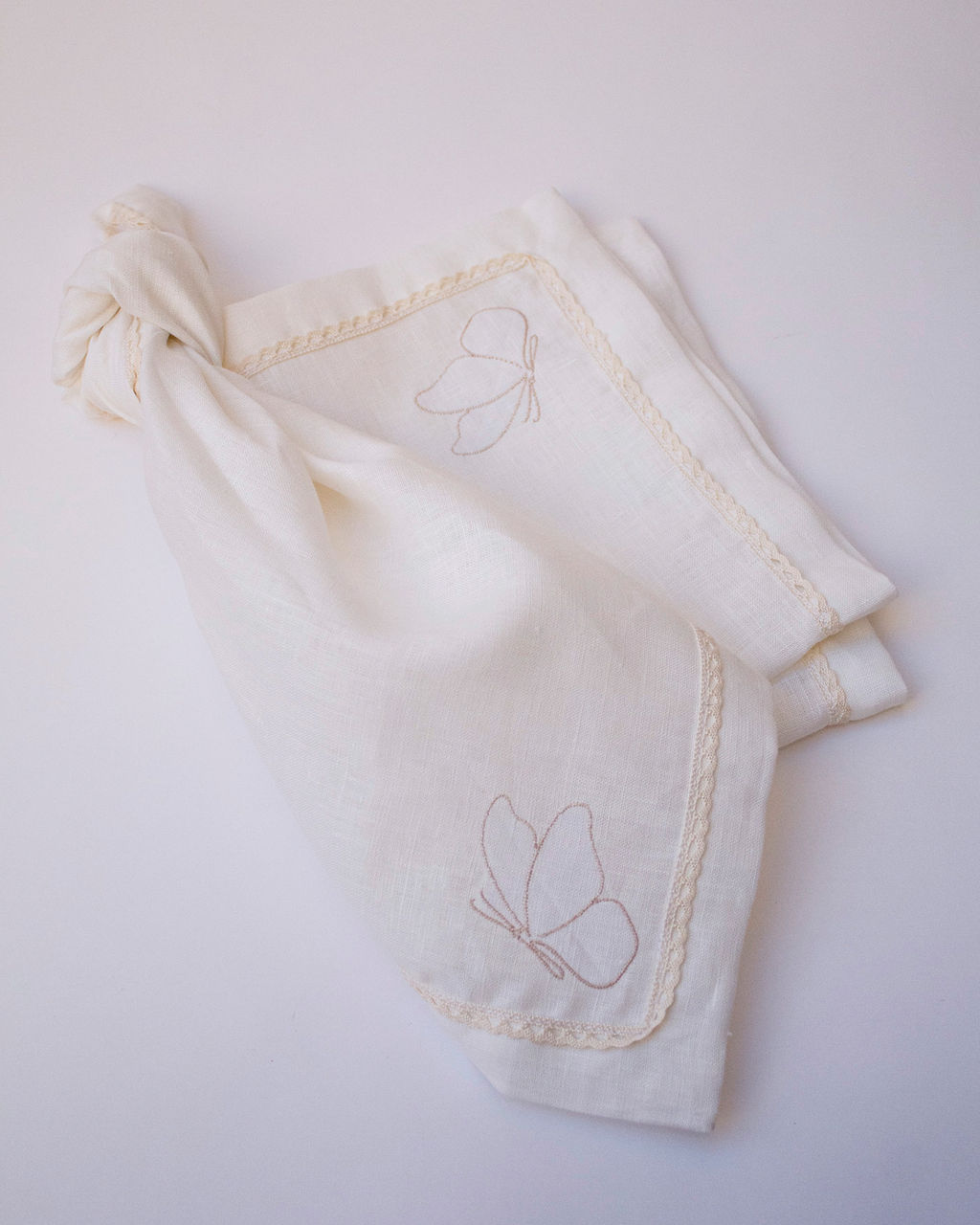 Kit Mantel + Servilleta Soft Flutter